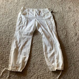NWT white INC cargo pants. Women’s size 14